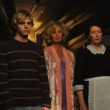 Evan Peters, Jessica Lange y Frances Conroy en la primera temporada de 'American Horror Story'