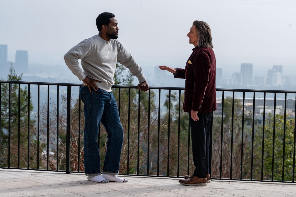 Yahya Abdul-Mateen II y Ben Kingsley en 'Wonder Man'