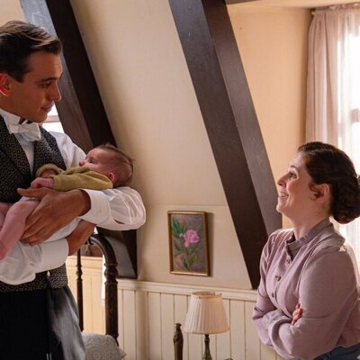 Sara Molina y Jose Miguel Blanco en 7x141 'Jueves 6 de agosto de 2026' de 'La promesa'