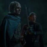 Tom Glynn-Carney y Jefferson Hall en 'El dragón de invierno' de 'House of the Dragon'