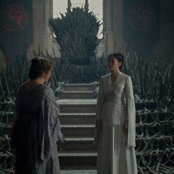 Michelle Bonnard y Sonoya Mizuno en 3x07 titulado 'El dragón de invierno' de 'La Casa del Dragón'