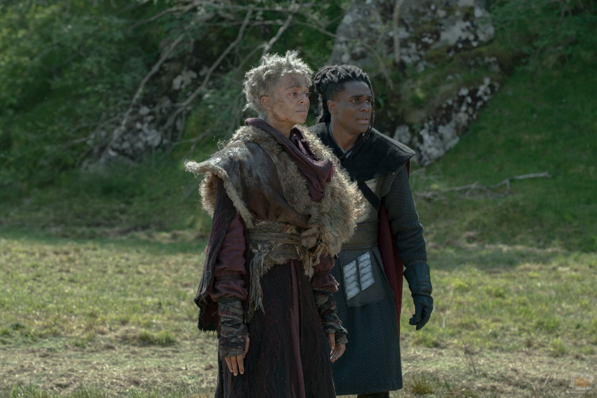 Phoebe Campbell y Clinton Liberty en el 3x07 de 'House of the Dragon'