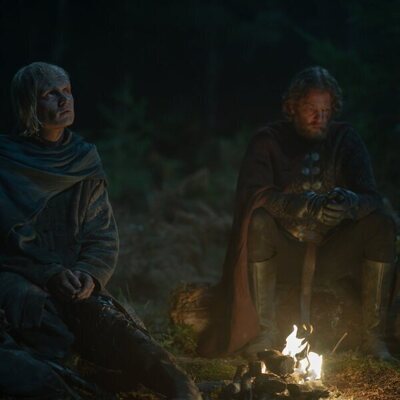 Jefferson Hall y Tom Glynn-Carney en el 3x07 de 'La Casa del Dragón'