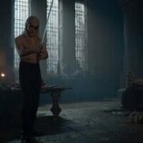 Ewan Mitchell en 3x07 titulado 'El dragón de invierno' de 'La Casa del Dragón'