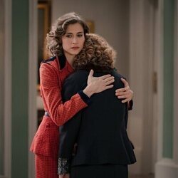 Marta Belmonte y Marta Calvó en la temporada 3 y el capítulo 145 de 'Sueños de libertad'