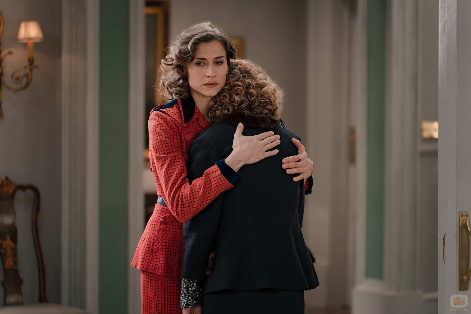 Marta Belmonte y Marta Calvó en la temporada 3 y el capítulo 145 de 'Sueños de libertad'