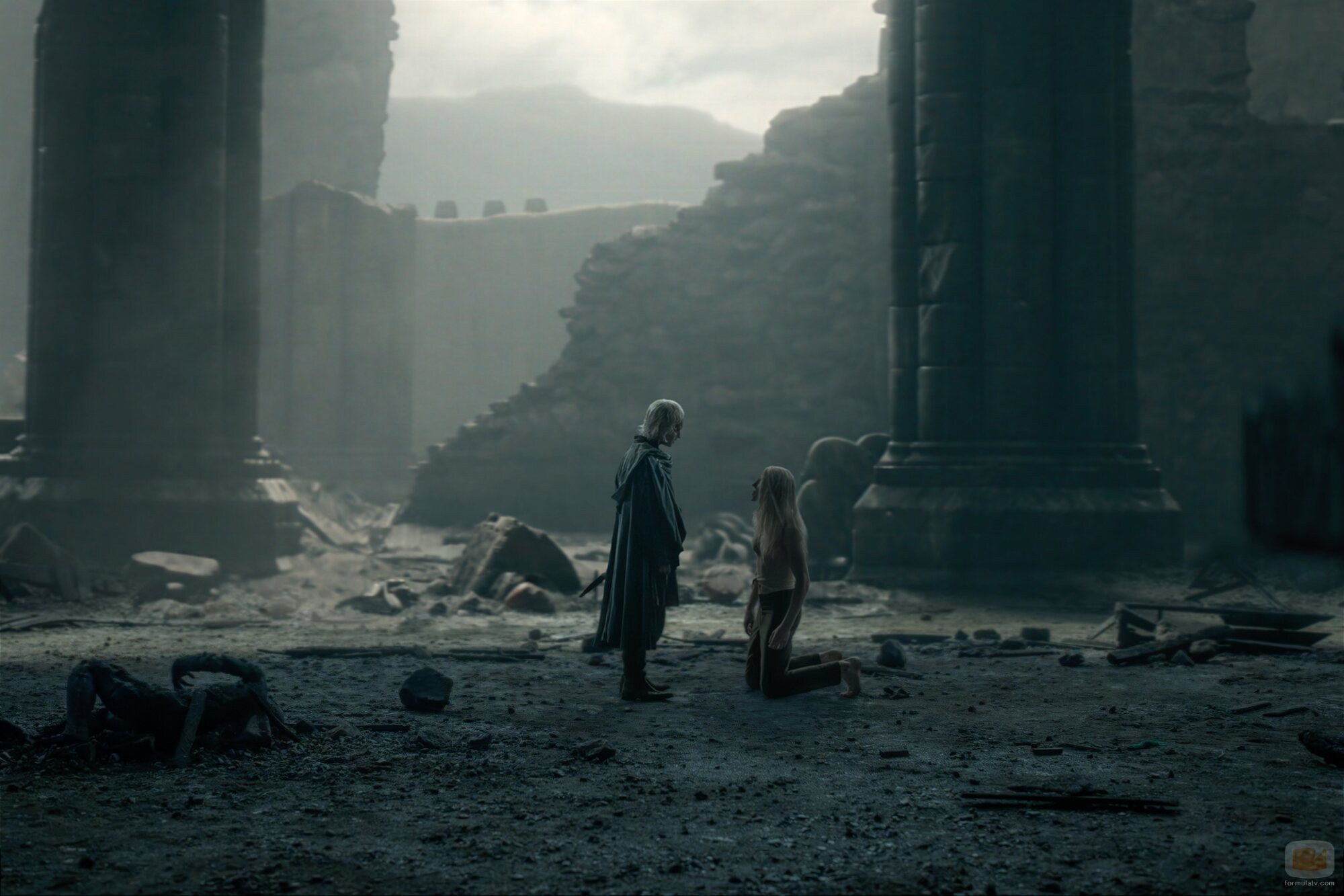 Ewan Mitchell y Tom Glynn-Carney en la temporada 3 y el capítulo 08 de 'La Casa del Dragón'