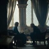 Phia Saban y Emma D'Arcy en Capítulo 8 titulado 'Las traiciones de Ladera' de 'La Casa del Dragón'