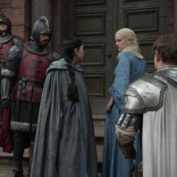 Phia Saban y Sonoya Mizuno en 'Las traiciones de Ladera' de 'House of the Dragon'