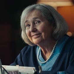 Ascen López en el 4x01 de 'Muertos SL'