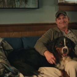 Marc Blucas en 3x01 'Vuelta a casa' de 'Mi vida con los chicos Walter'