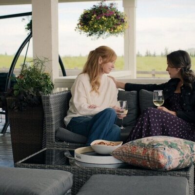 Sarah Rafferty en 3x02 'Atención dividida' de 'Mi vida con los chicos Walter'