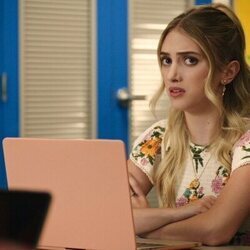 Madison Brydges en el 3x02 de 'Mi vida con los chicos Walter'