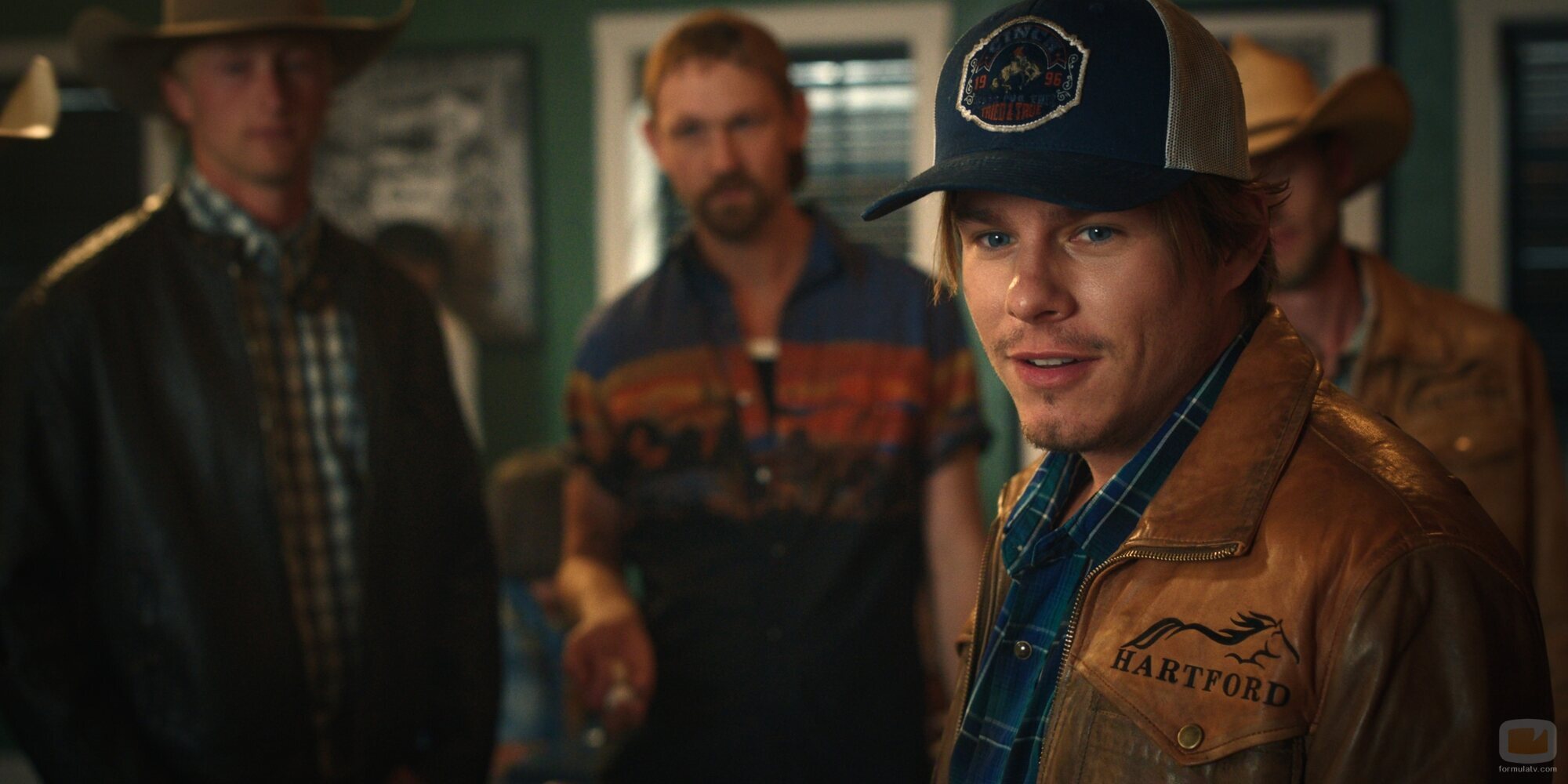 Jake Manley en 3x04 'Amor verdadero sin frenos' de 'Mi vida con los chicos Walter'