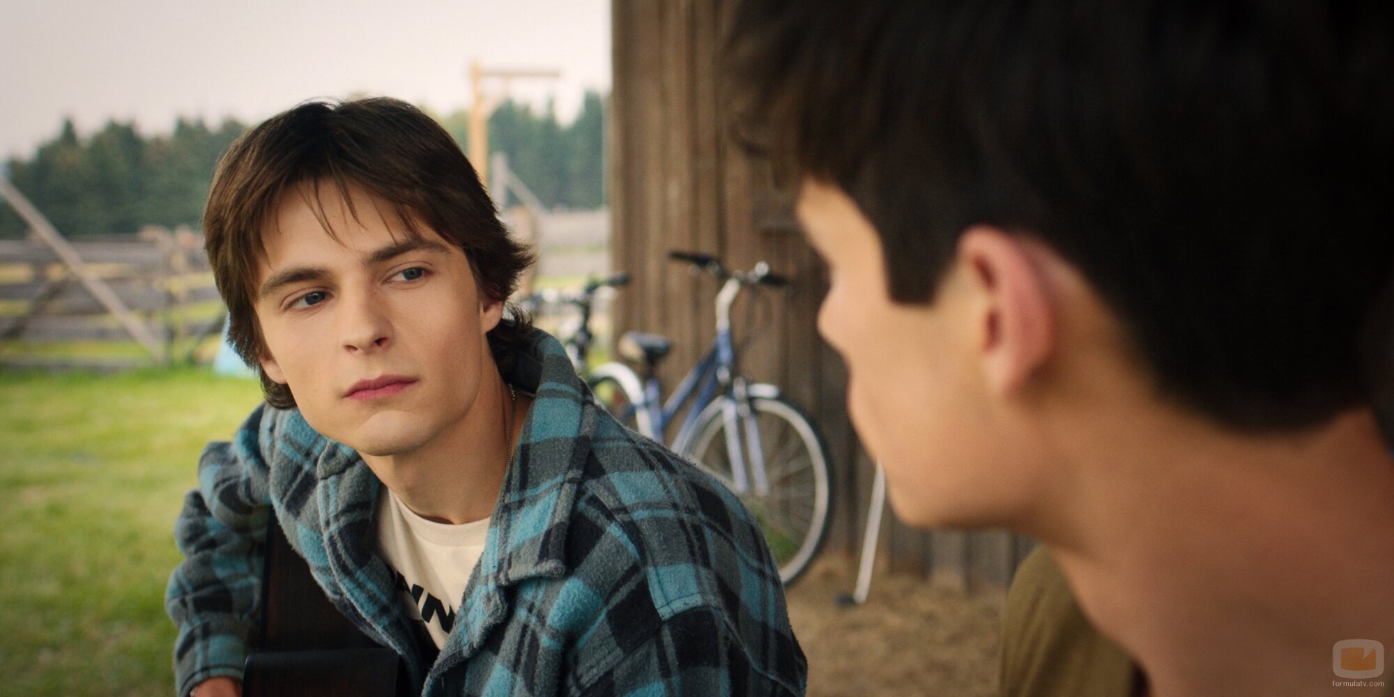 Corey Fogelmanis en la temporada 3 y el capítulo 04 de 'Mi vida con los chicos Walter'
