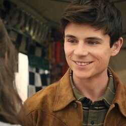 Ashby Gentry en 3x04 titulado 'Amor verdadero sin frenos' de 'Mi vida con los chicos Walter'