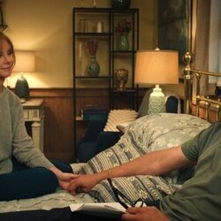 Sarah Rafferty y Marc Blucas en la temporada 3 y el capítulo 05 de 'Mi vida con los chicos Walter'