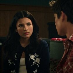 Nikki Rodriguez y Ashby Gentry en Capítulo 5 titulado 'El efecto Jackie y Cole' de 'Mi vida con los chicos Walter'