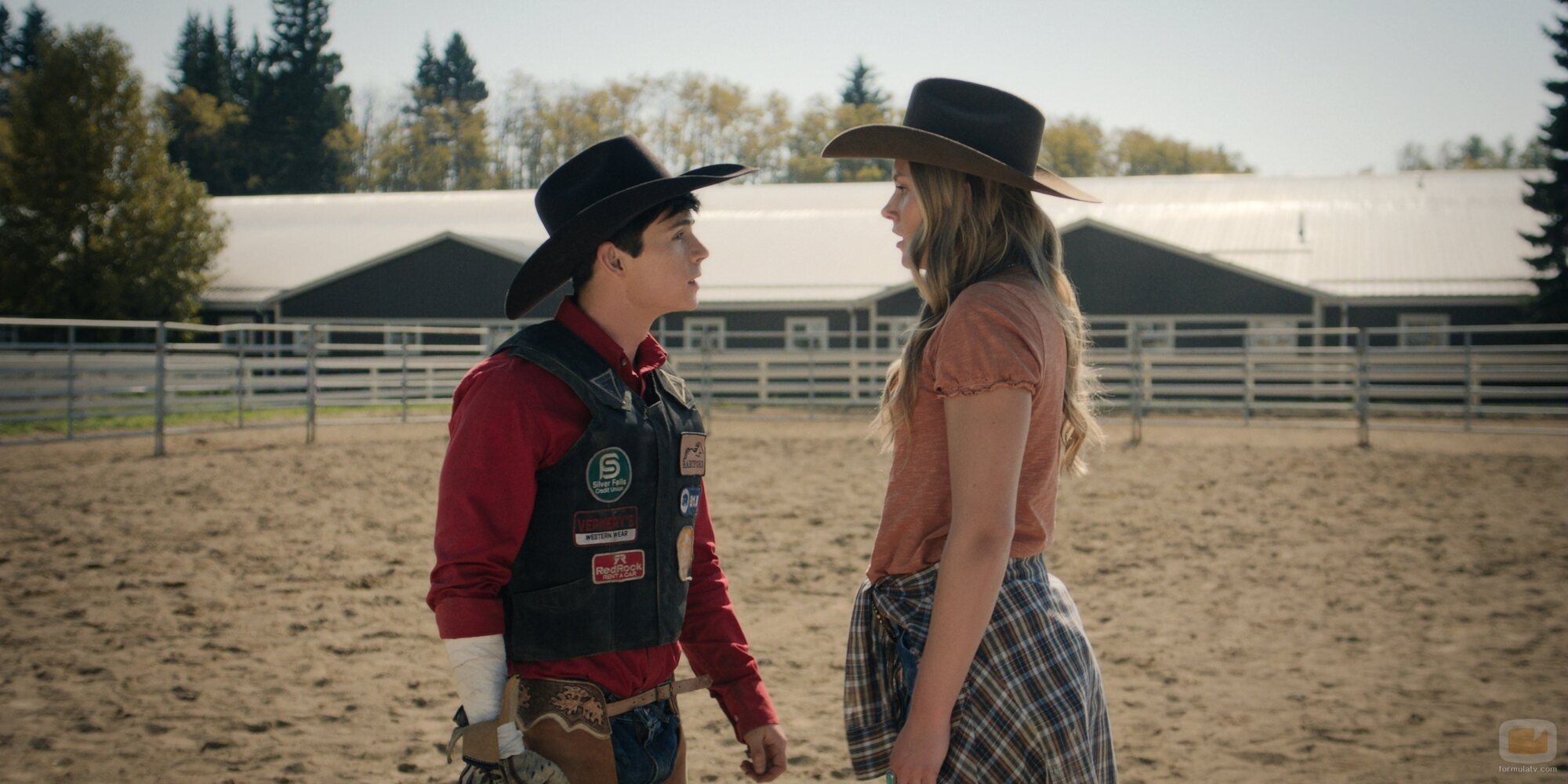 Natalie Sharp y Ashby Gentry en 'Espacios sin freno' de 'My Life with the Walter Boys'