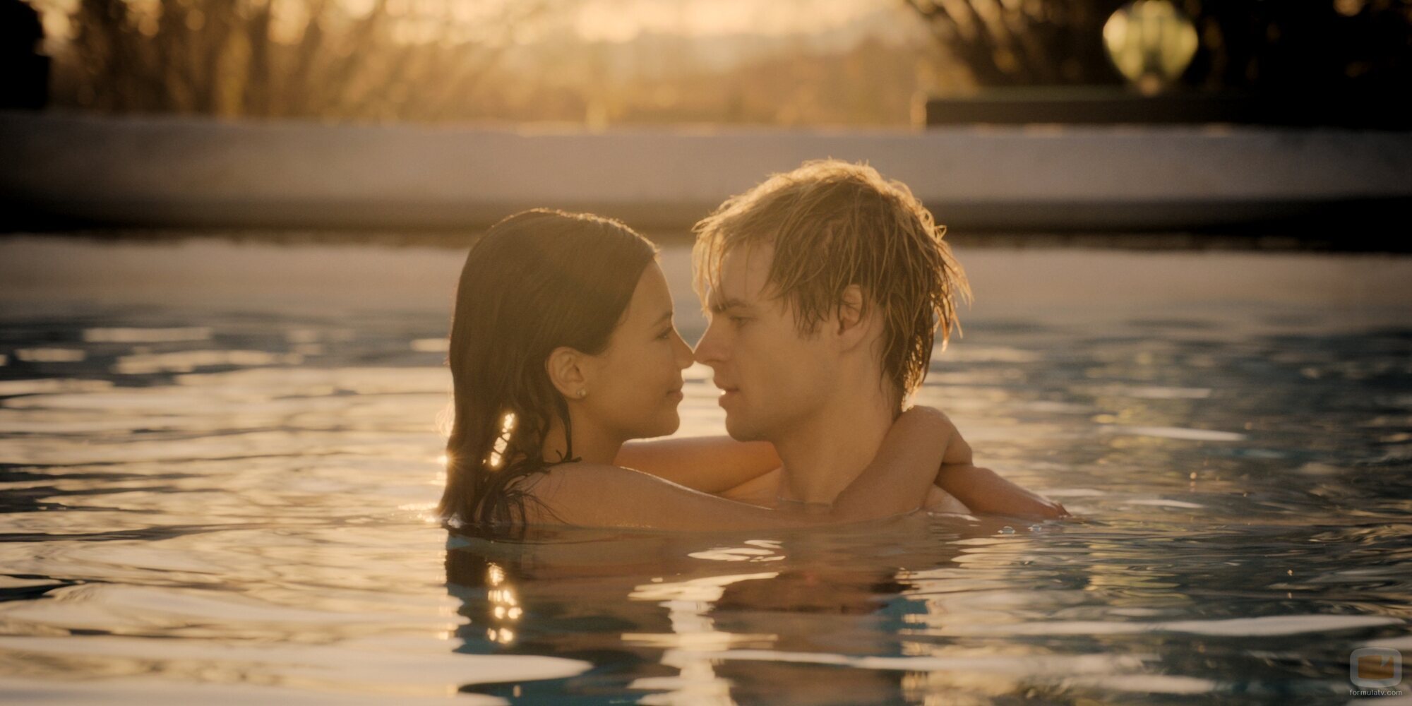 Nikki Rodriguez y Noah LaLonde en la temporada 3 y el capítulo 07 de 'Mi vida con los chicos Walter'