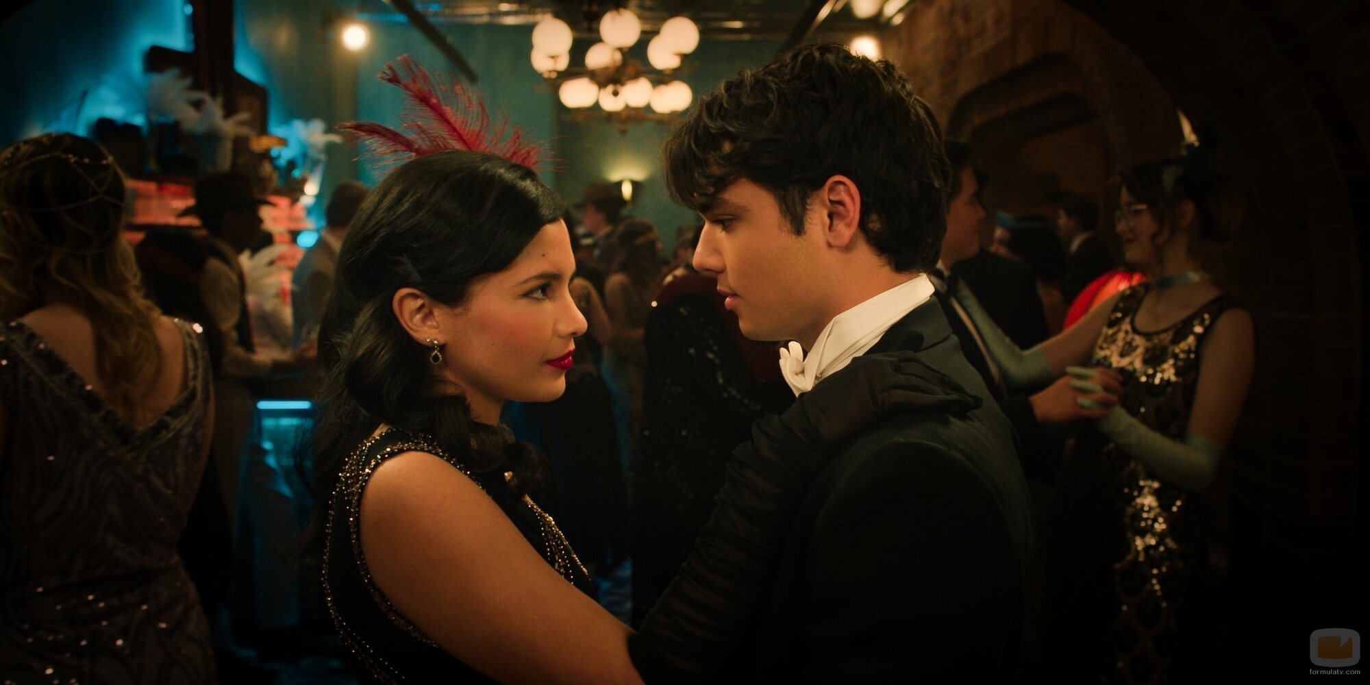 Nikki Rodriguez y Naveen Paddock en la temporada 3 y el capítulo 10 de 'Mi vida con los chicos Walter'