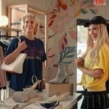 Juno Temple y Hannah Waddingham en el 4x01 de 'Ted Lasso'