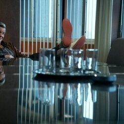 Timothy Olyphant en la temporada 1 y el capítulo 06 de 'Lucky'