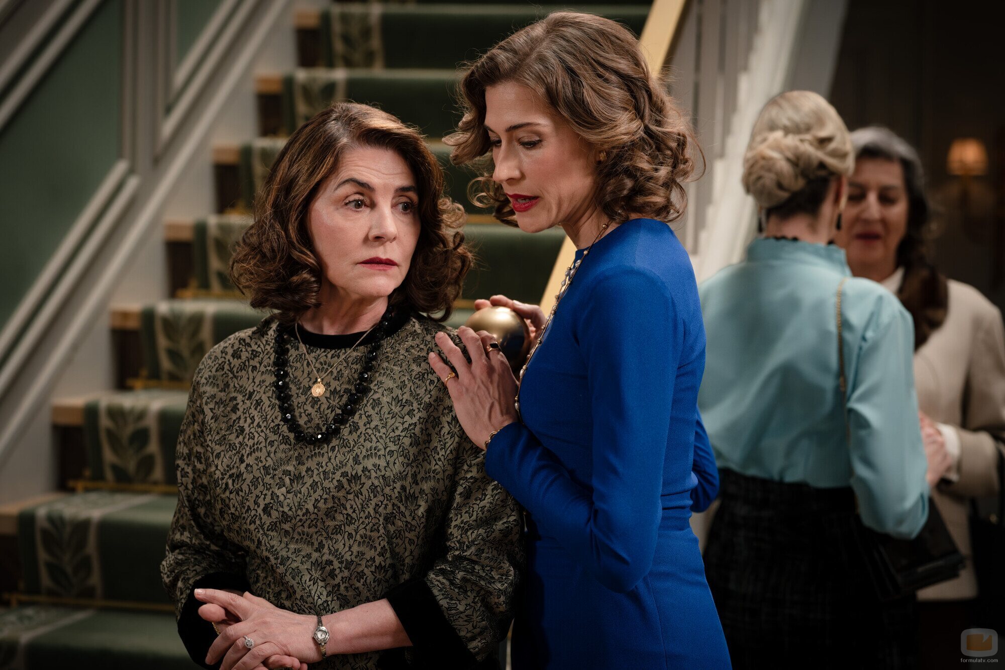 Ana Fernández y Marta Belmonte en 'Viernes 21 de agosto de 2026' de 'Sueños de libertad'