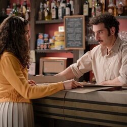 Dèlia Brufau y Carlos Troya en la temporada 3 y el capítulo 154 de 'Sueños de libertad'