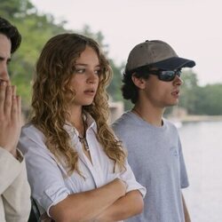 Temporada 1 y el capítulo 02 de 'Sterling Point'
