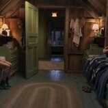 Ella Rubin y Amélie Hoeferle en 'Superaré mi fobia a los lobos' de 'Sterling Point'