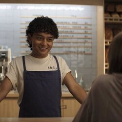 Nikko Angelo Hinayo en 1x03 titulado 'Superaré mi fobia a los lobos' de 'Sterling Point'