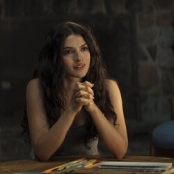 Ella Rubin en la temporada 1 y el capítulo 04 de 'Sterling Point'