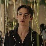 Daniel Quinn Toye en 1x05 'No soy una chica de chupitos' de 'Sterling Point'