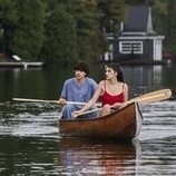 Ella Rubin y Jacob Whiteduck-Lavoie en 1x05 'No soy una chica de chupitos' de 'Sterling Point'