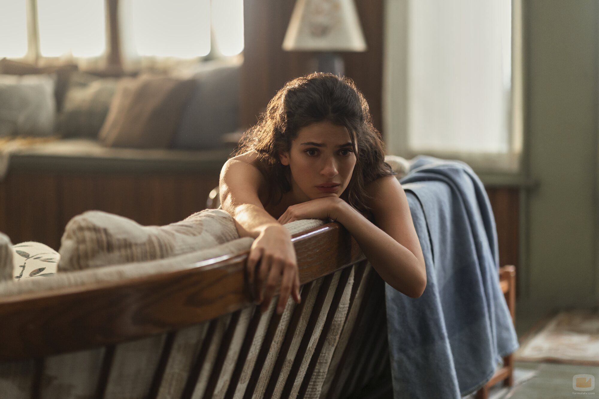 Vistazo a Ella Rubin en 'No soy una chica de chupitos' de 'Sterling Point'
