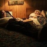 Timothy Olyphant y Anya Taylor-Joy en 'Cosas buenas' de 'Lucky'