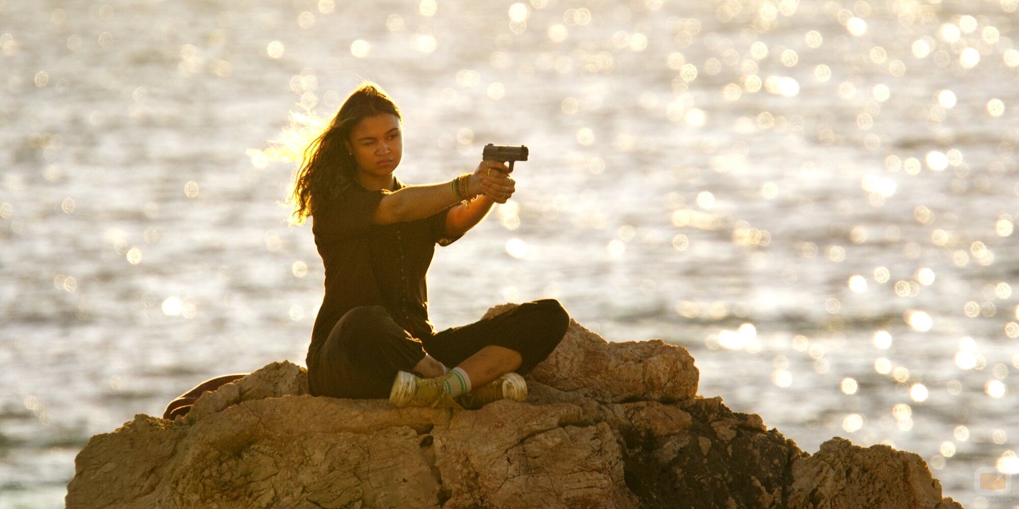 Madison Bailey en Capítulo 1 titulado 'La travesía' de 'Outer Banks'