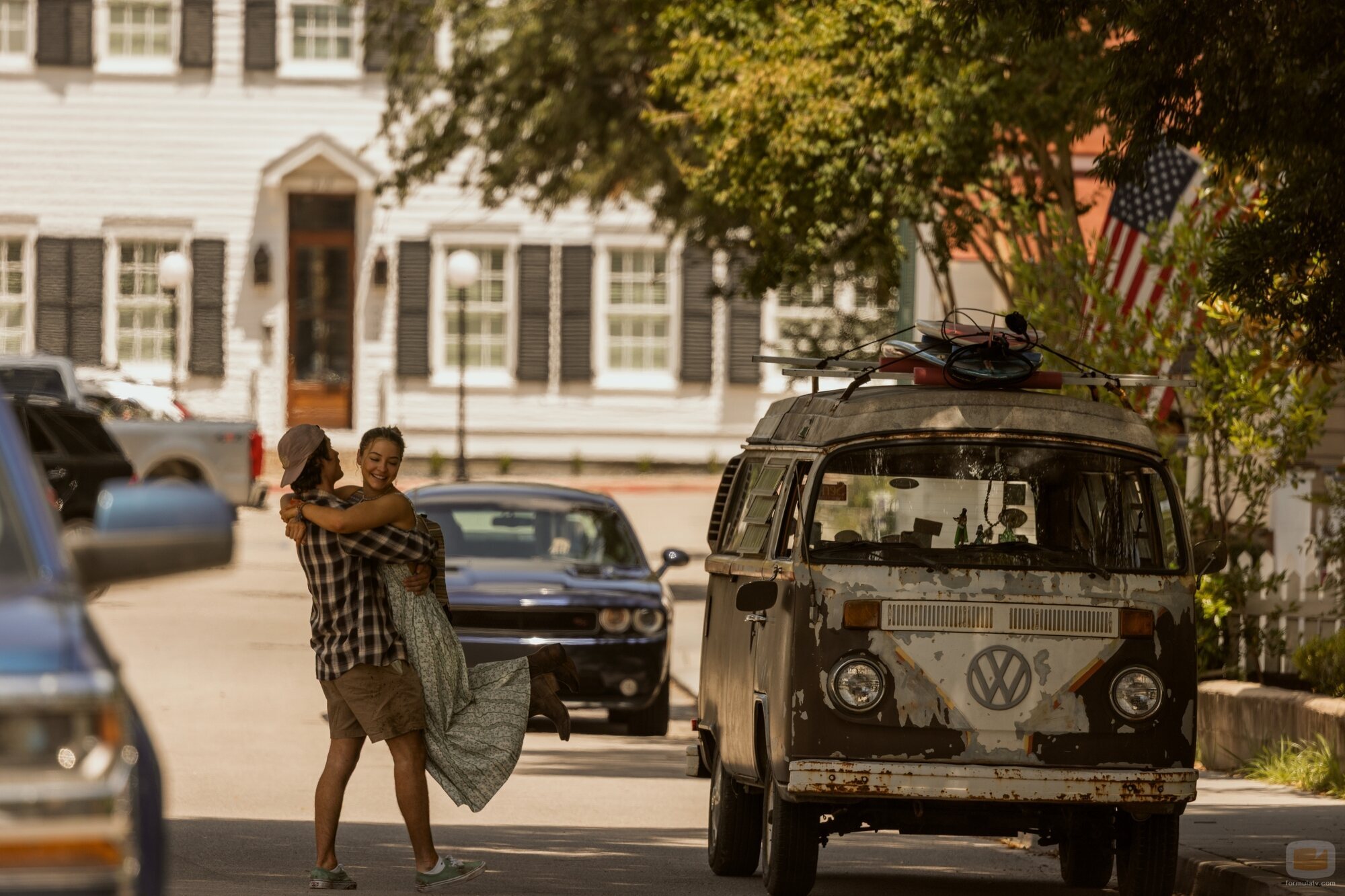 Madelyn Cline y Chase Stokes en Capítulo 3 titulado 'El fardo' de 'Outer Banks'
