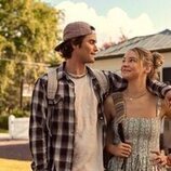 Chase Stokes y Madelyn Cline en 5x03 titulado 'El fardo' de 'Outer Banks'