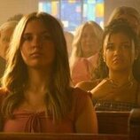 Marland Burke y Madison Bailey en el 5x04 de 'Outer Banks'