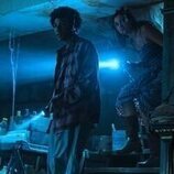 Madison Bailey y J.D. en 5x05 'La escítala' de 'Outer Banks'
