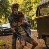 Chase Stokes en el 5x06 de 'Outer Banks'