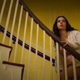 Julia Antonelli en 5x09 titulado 'Álzate, álzate' de 'Outer Banks'
