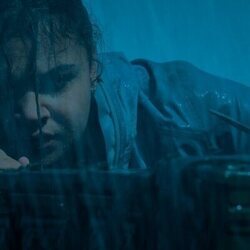 Madison Bailey en 5x10 titulado 'La tormenta y lo que vino después' de 'Outer Banks'