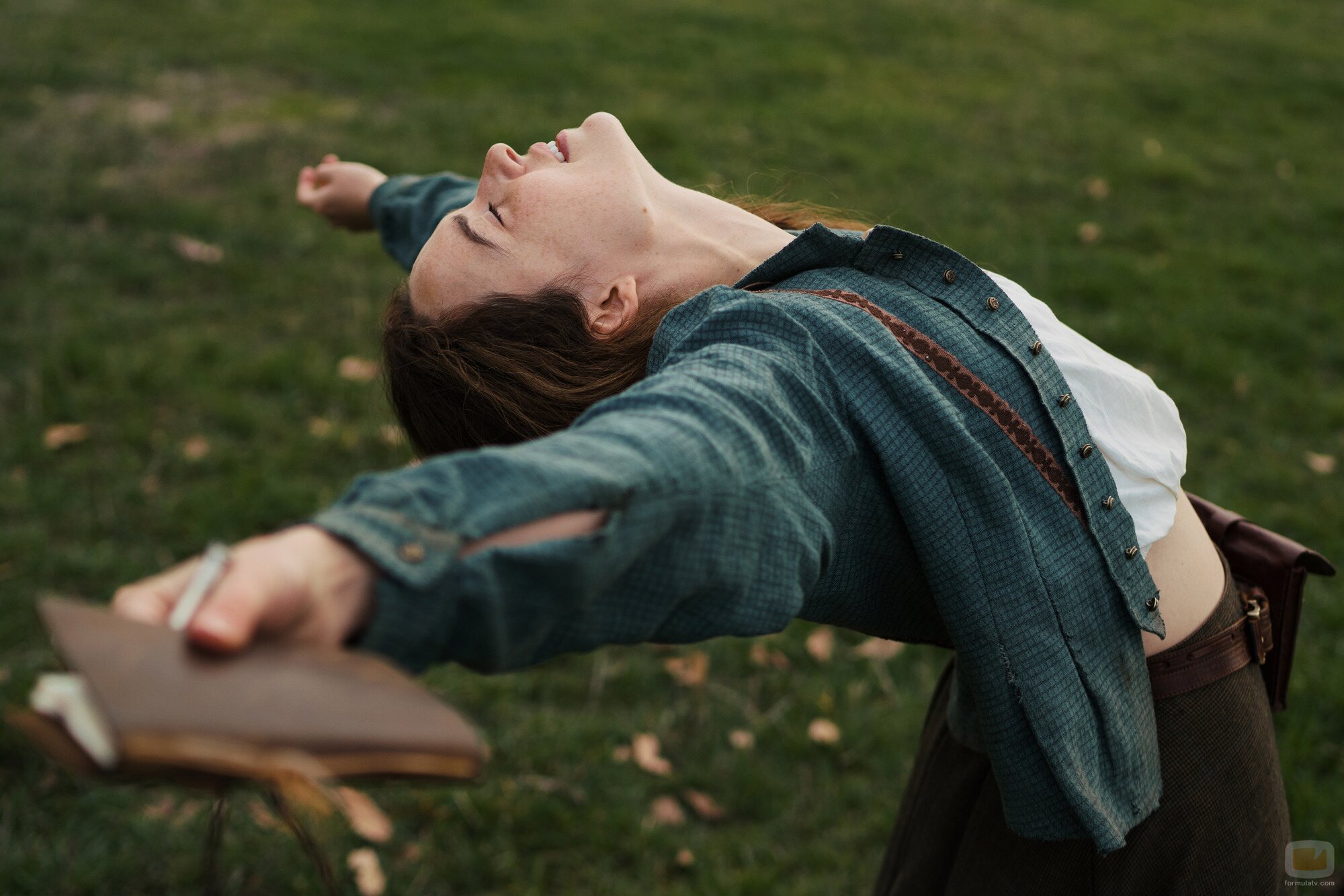 Philippa Northeast en el 1x01 de 'Mi brillante carrera'