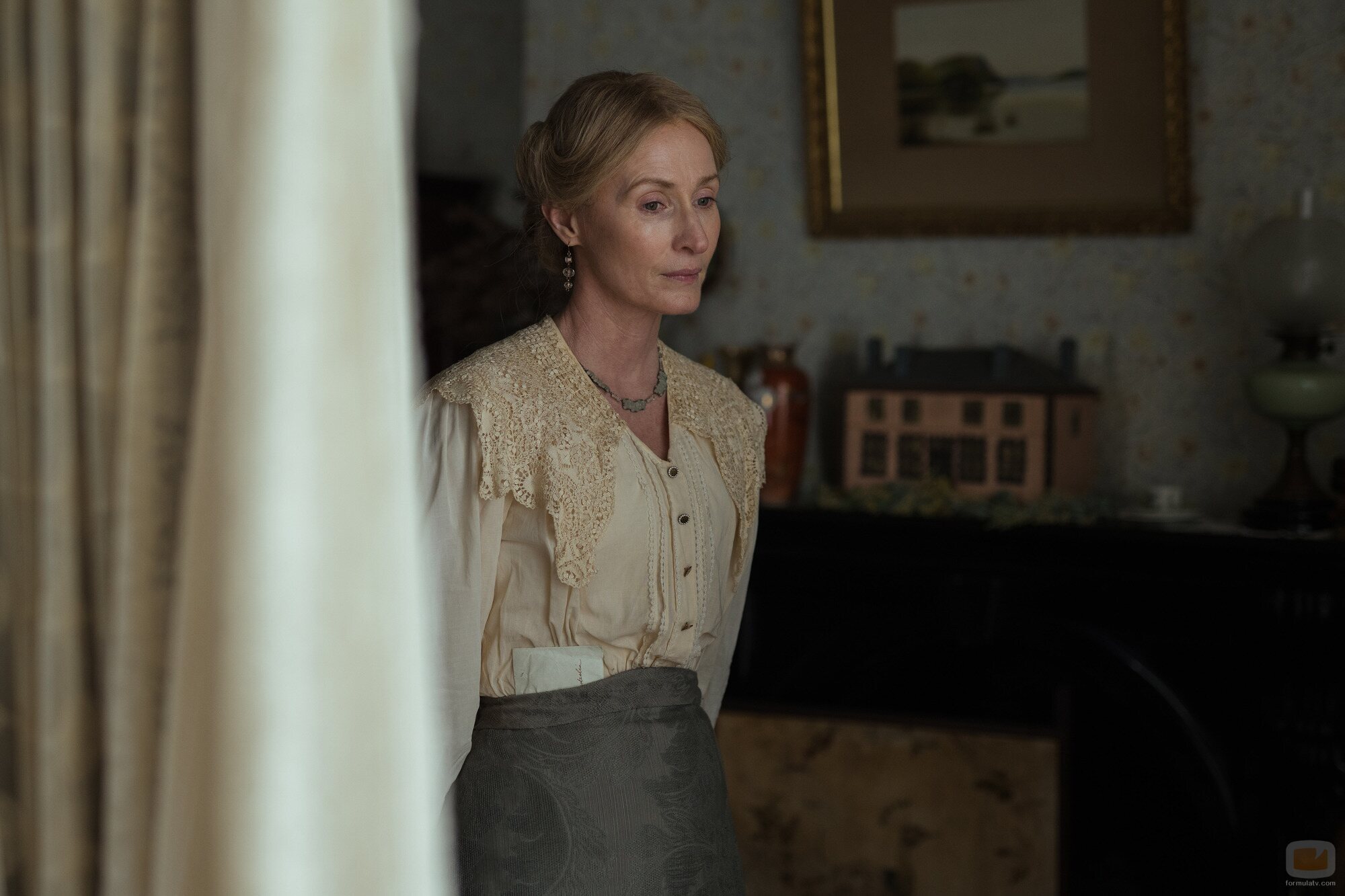 Genevieve O'Reilly en 'Rebelión' de 'My Brilliant Career'
