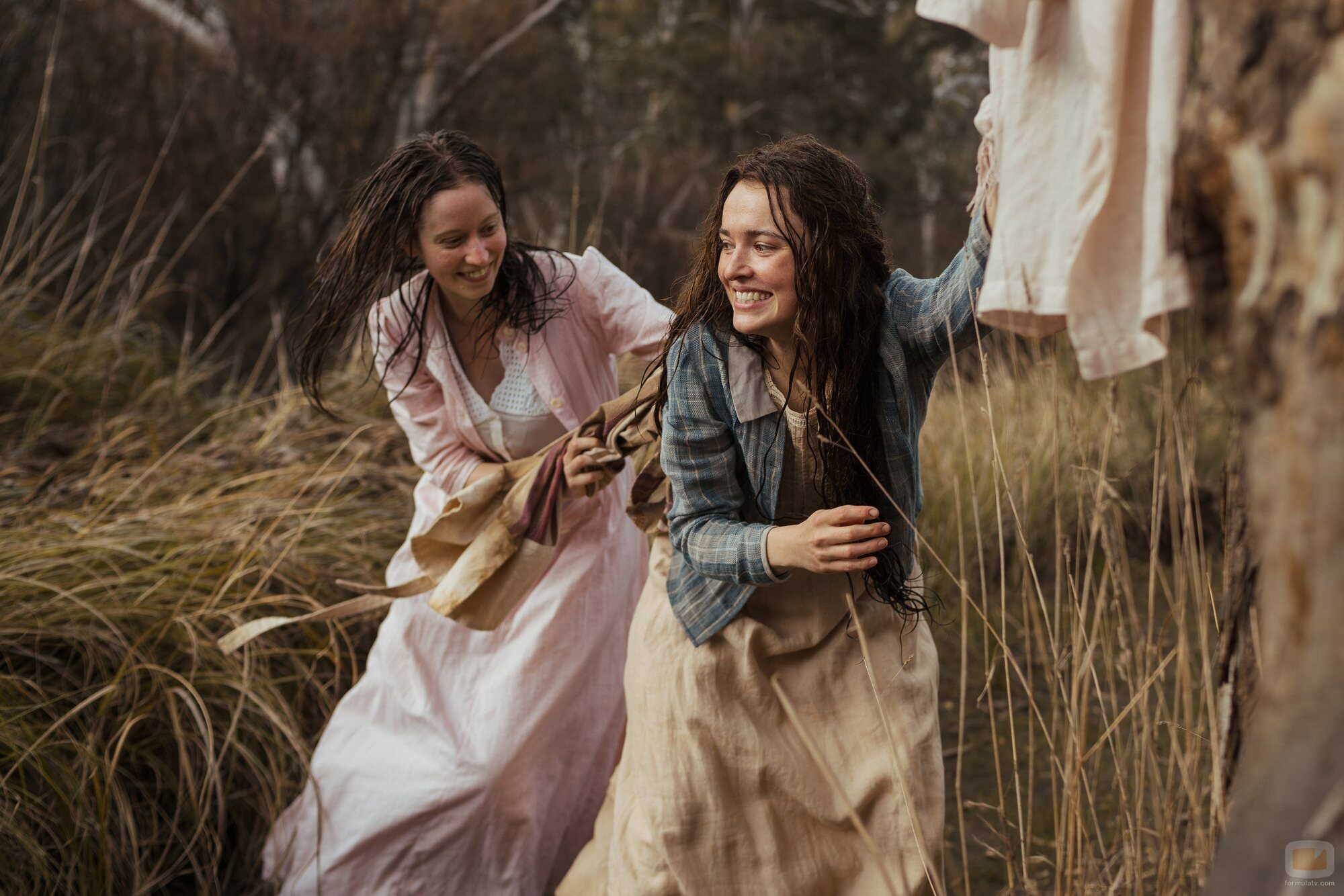 Ella Oliphant y Philippa Northeast en 'Rebelión' de 'My Brilliant Career'