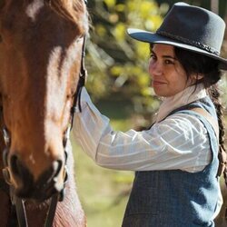 Sherry-Lee Watson en 'Él' de 'My Brilliant Career'