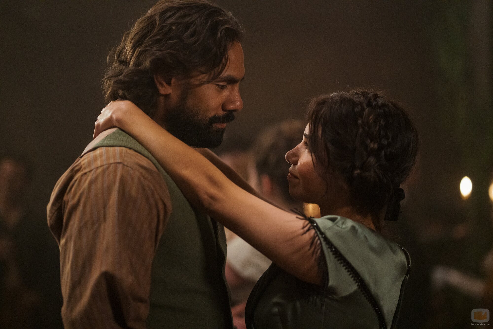 Sherry-Lee Watson y Jarron Andy en el 1x04 de 'Mi brillante carrera'